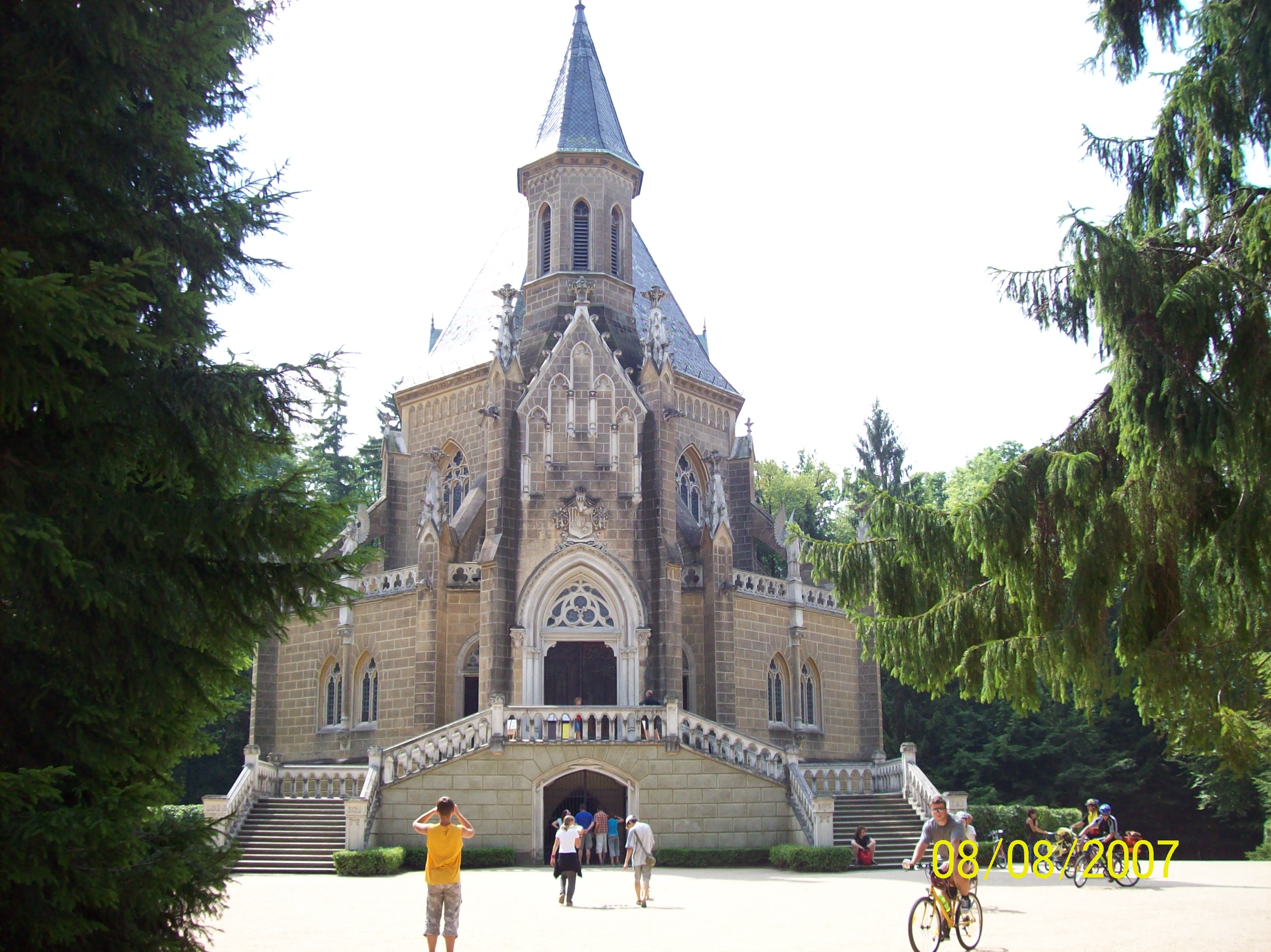 Schwarzenberská hrobka